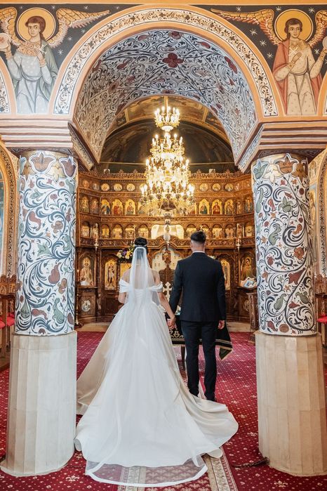 Vand rochie de mireasa