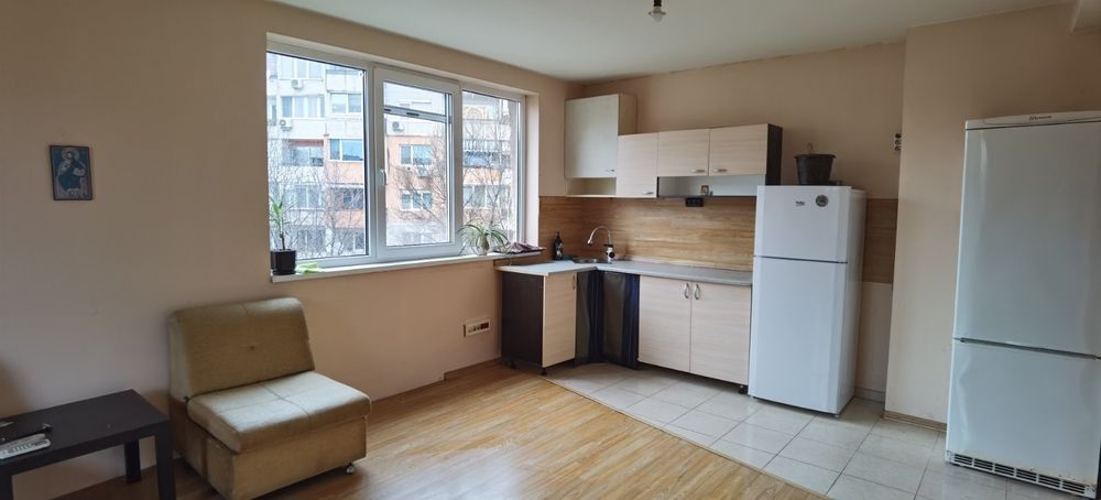 Без посредник, продава тухлен 3 стаен апартамент в Х. Димитър на метро ...