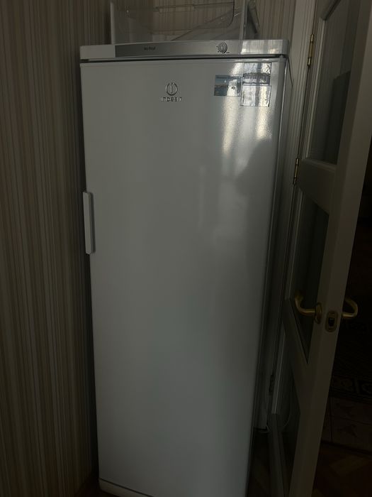 Морозильник не рабочий