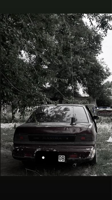Nissan maxima j30