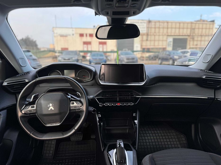 Peugeot 2008 1.2 Pure Tech Active Business