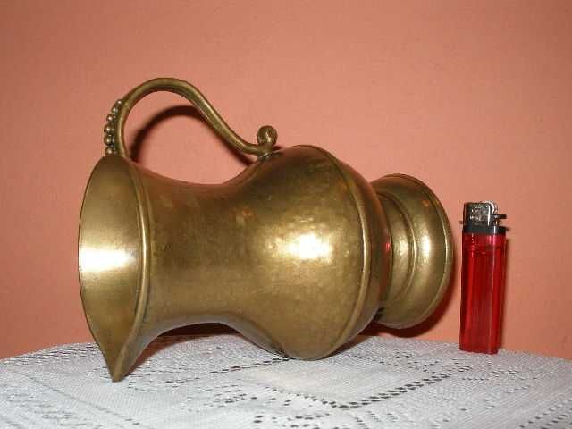 . Бронзова Кана .