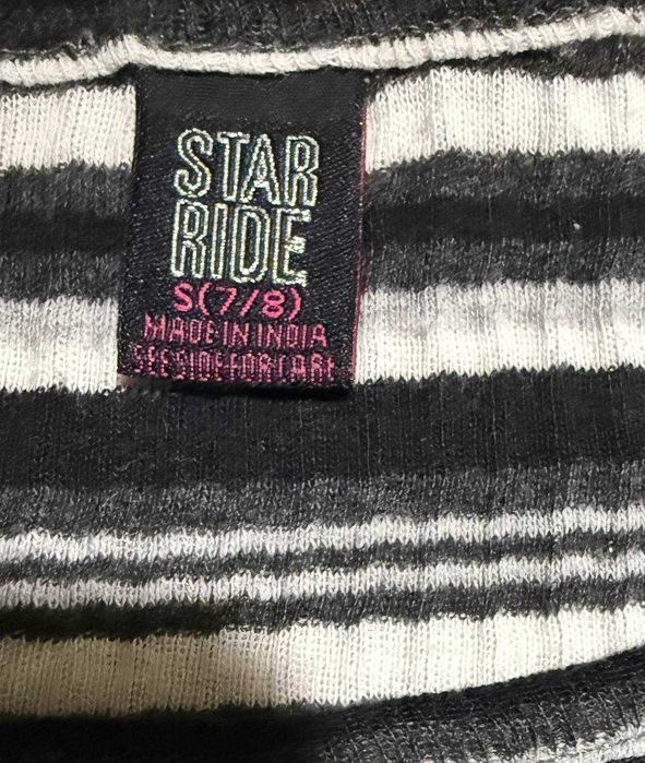 Кофточка с длинными рукавами, с оборками, вырезами на плечах (США)