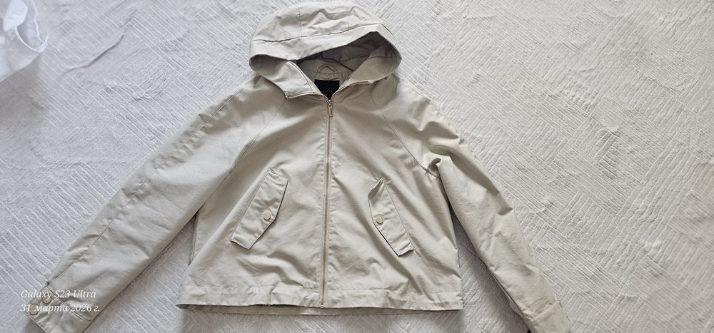 Женская ветровка