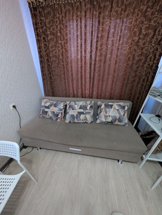 Отдам даром тахту