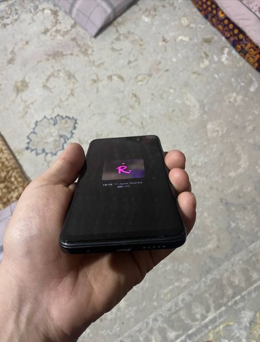 Redmi not 11s sotiladi pul kerak