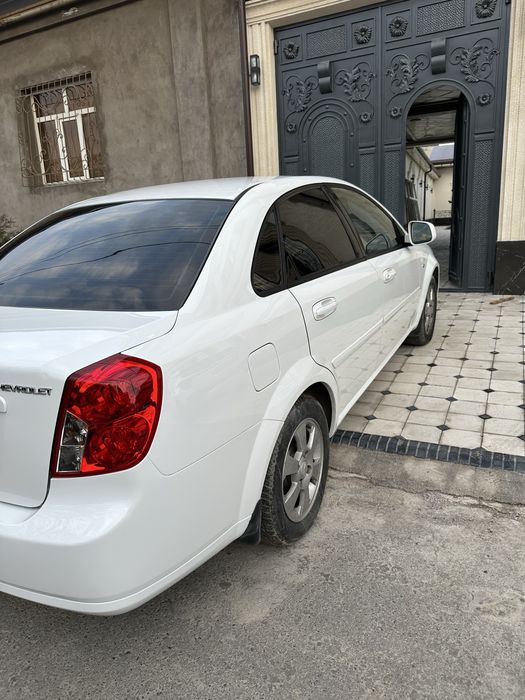 Gentra avtomat 3 pozitsiya 34000 km