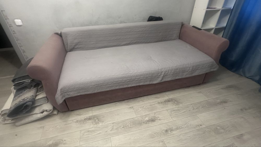 Продам диван в хорошем состоянии