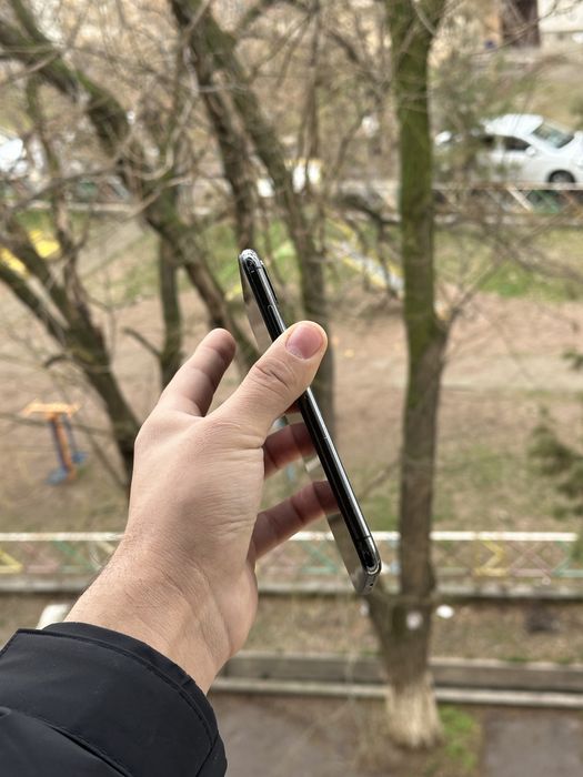 Iphone XS max srochna sotiladi