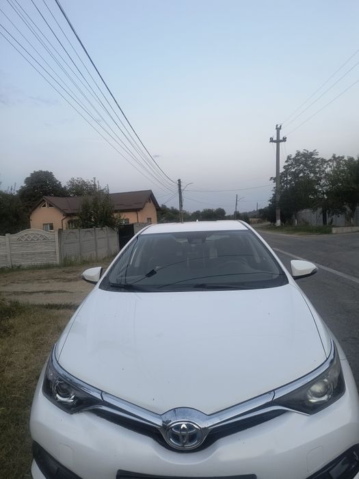 Toyota Auris hibrid