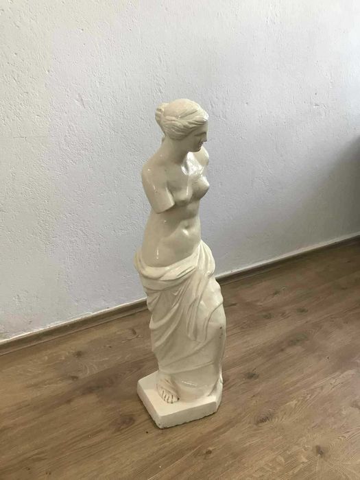 Статуя за градина Venus De Milo
