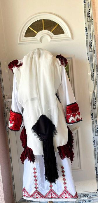 Македонска носия