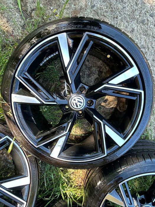 Джанти 19” VW,Audi с летни гуми 245/35/19