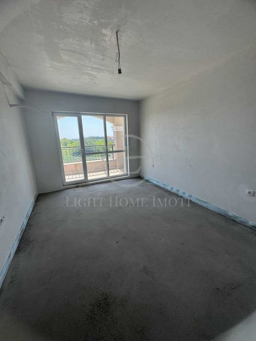 Продава се Тристаен апартамент в Пловдив, Беломорски - 121 кв.м за 1612 €/кв.м - Снимка #2