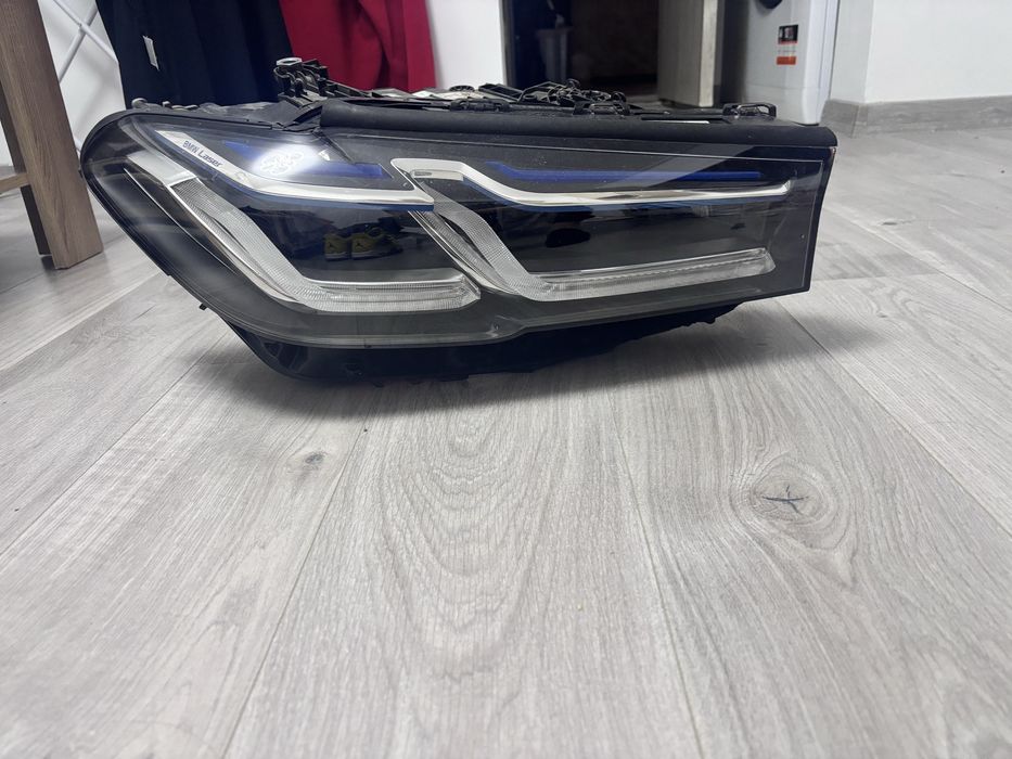 Far dreapta bmw g30/g31 lci Laser 2023