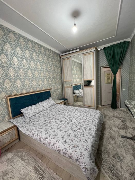 2/4/5 сотилади  60м²