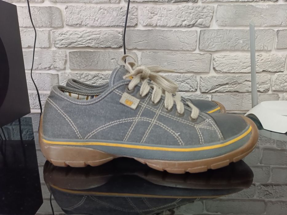 Оригинальные кроссы CAT