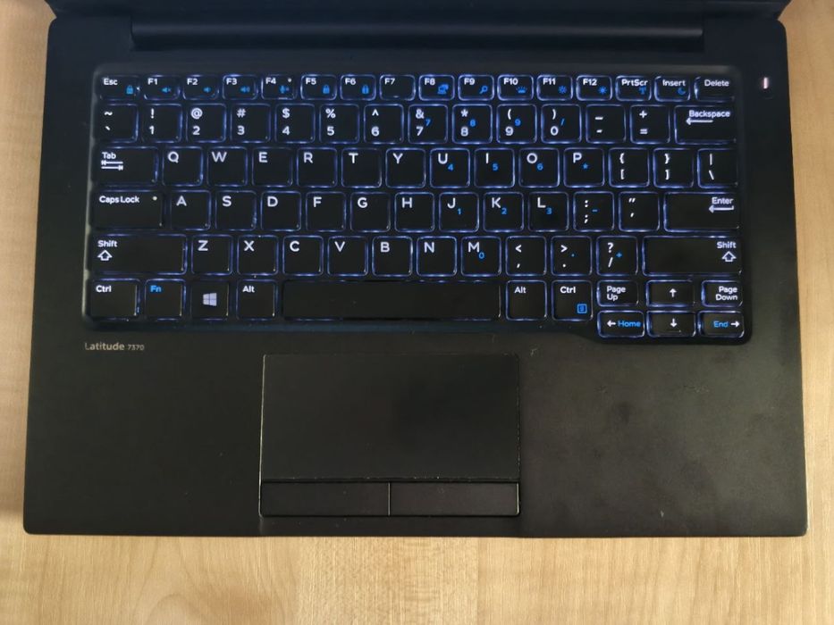 Ноутбук Dell Latitude 7370