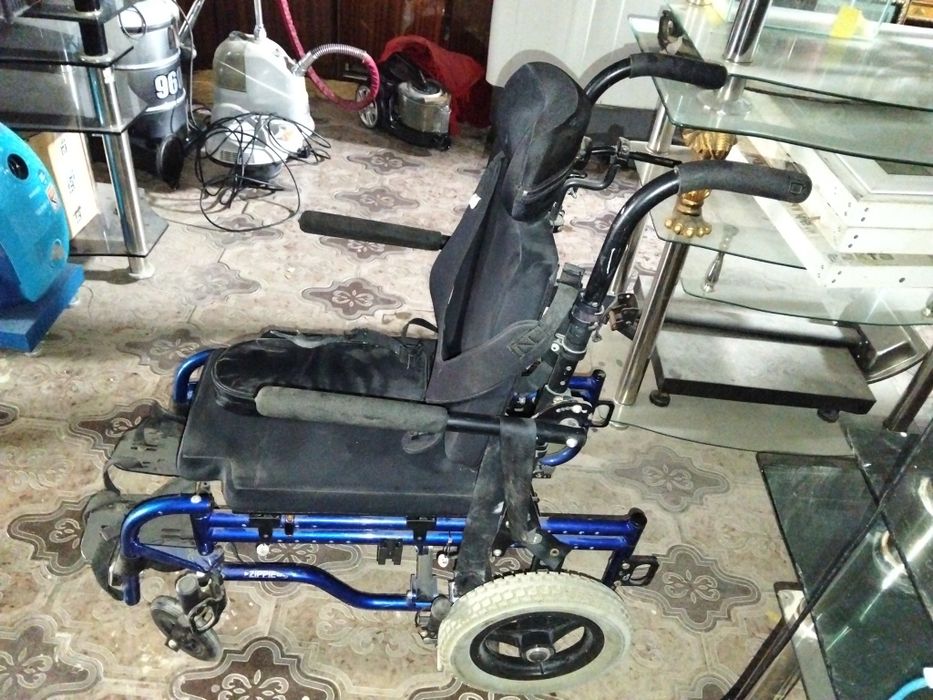 Коляска для инвалидов