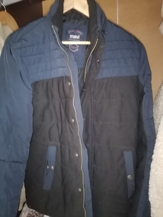 Мъжко яке. Без забележки.