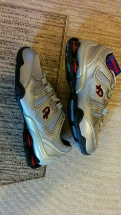 Vând Adidas Athletic