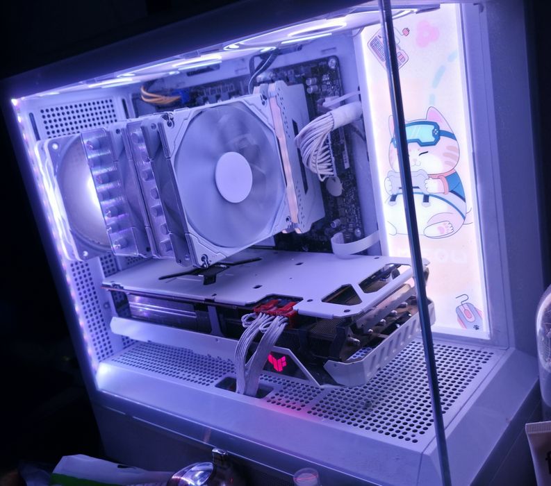 Carcasa Zalman P10 mATX Alb Ventilatoare si Panou aRGB optional