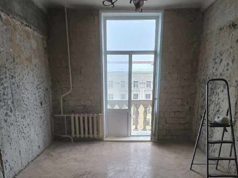 Демонтаж стен и полов