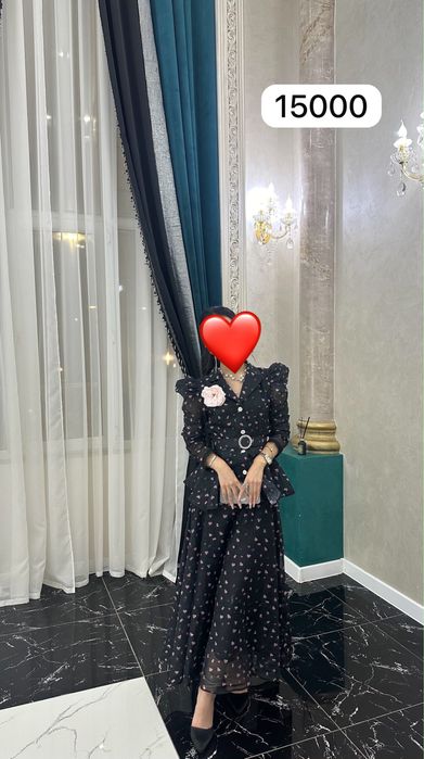 Продам женские платья