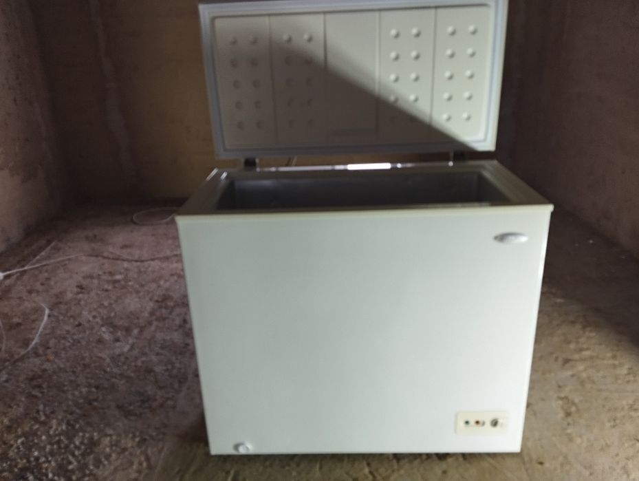 Продам морозильник ларь
