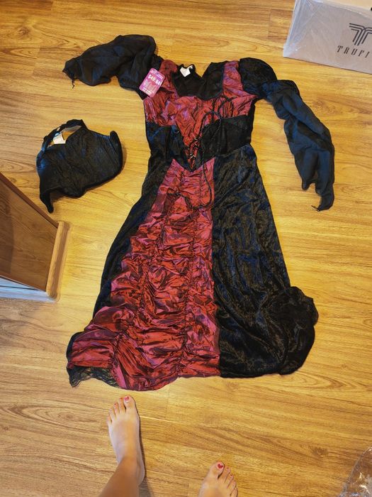 Rochie vrajitoare pentru Halloween  cu guler si eticheta