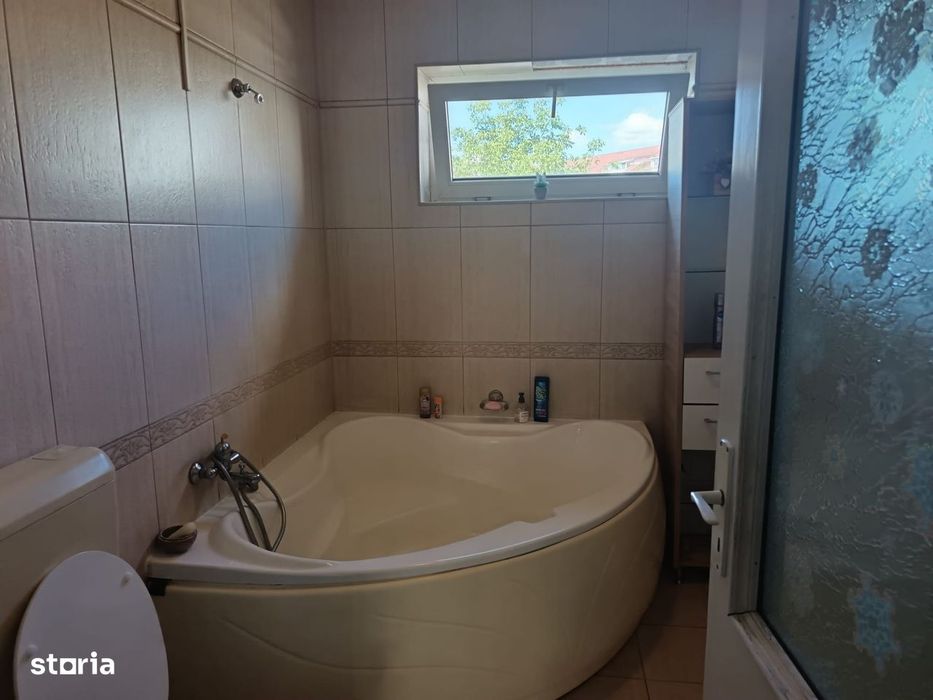 Apartament de Închiriat- Calea Poplăci