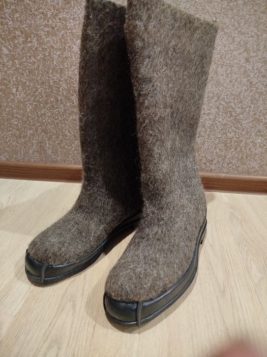 Продам Валенки новые