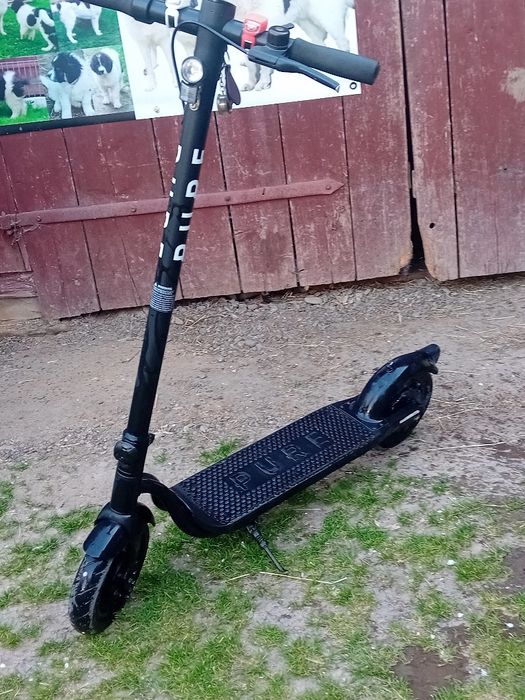 De vânzare trotineta electrică
