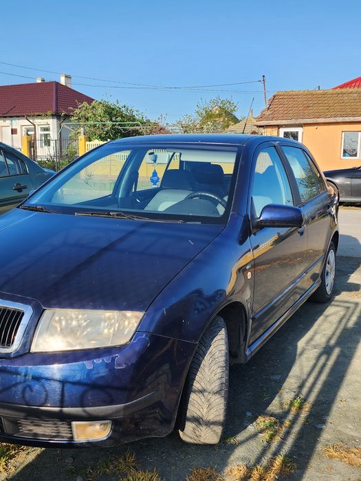 Vând Skoda fabia 1.4 benzină