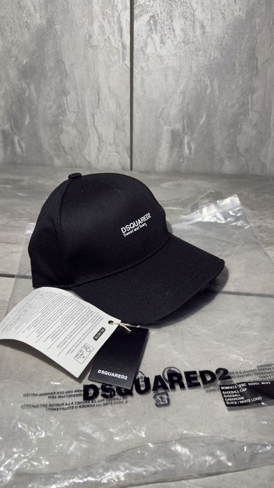Sapca Dsquared2 originala
