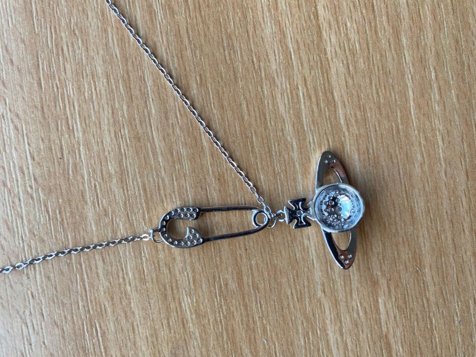 Vand Colier Necklace Vivvienne Westwood