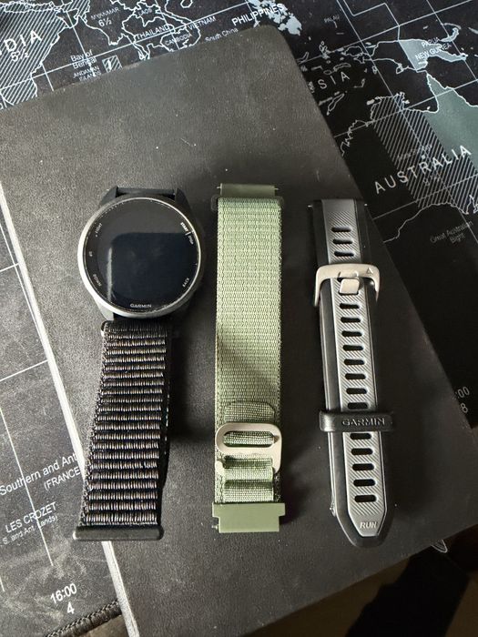 Garmin Forerunner 165 Amoled