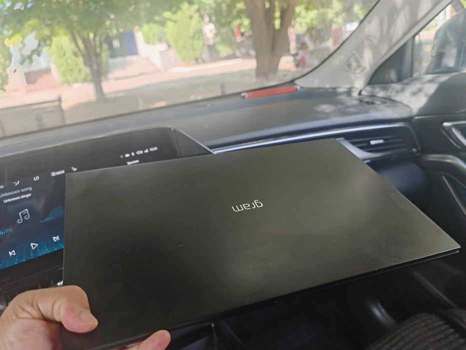 Lg Gramm 16 gb 1Tb