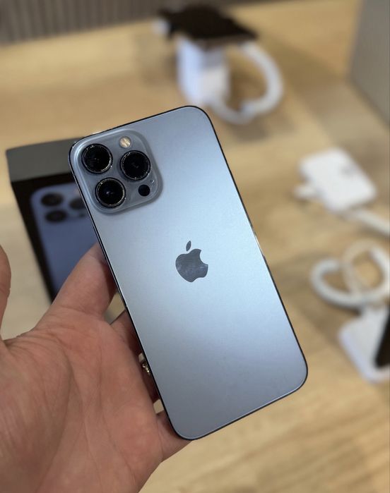 iPhone 13 PRO cu 100% Bateria