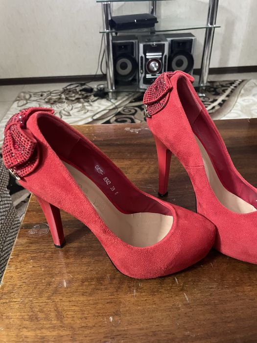 Baland poshnali tufli