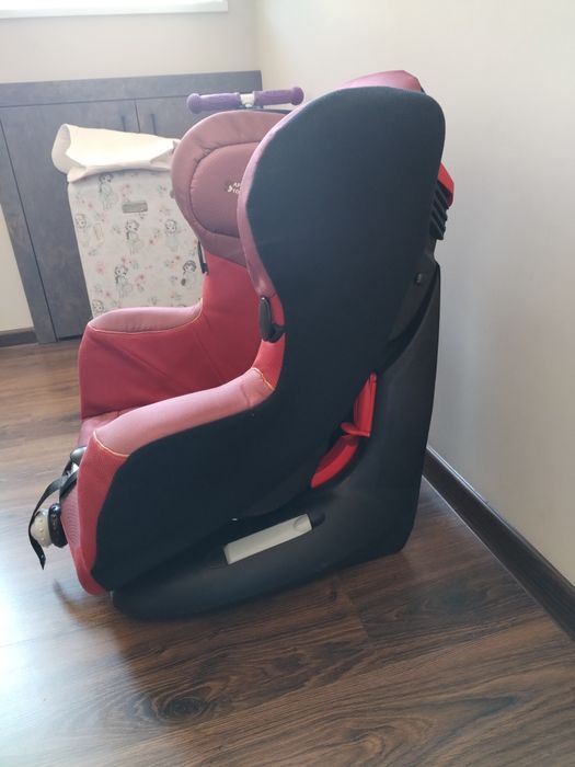 Bebe confort столче за кола
