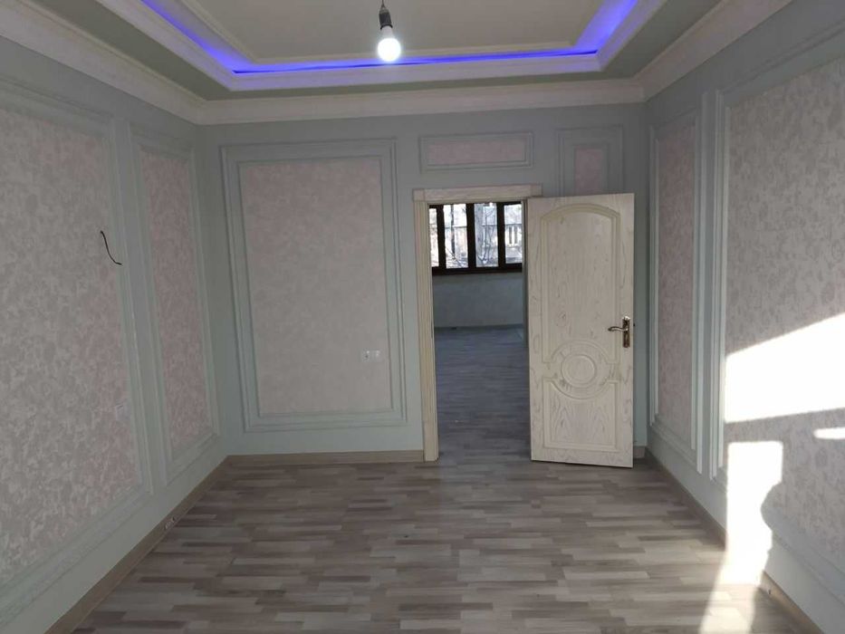 Юнусабад 11-квартал, 2/2/4 2х комнатная