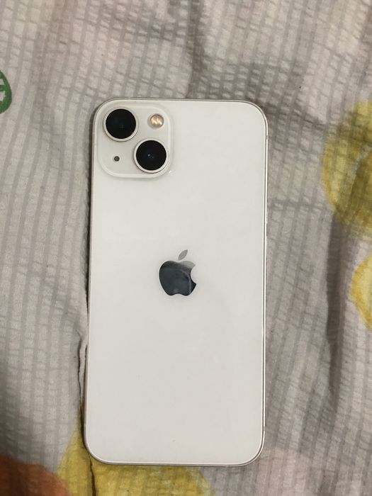 Продам айфон 13