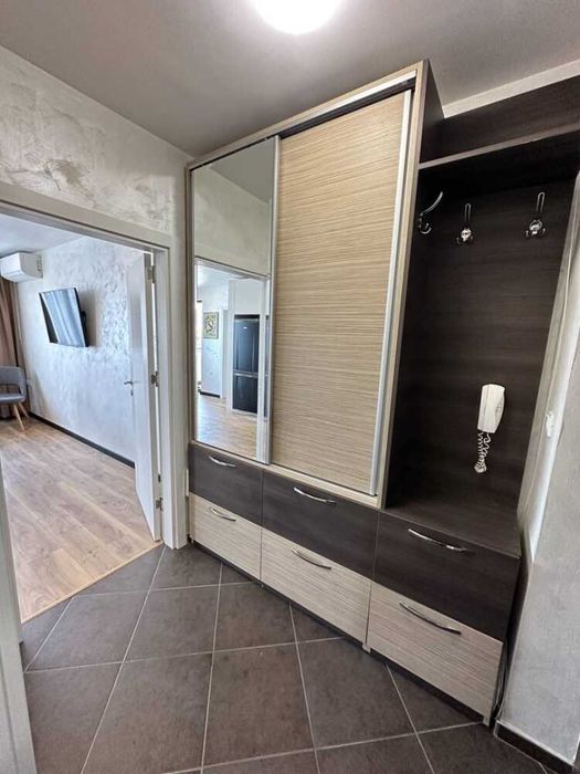 Дава се под наем Двустаен апартамент в Бургас, Възраждане - 72 кв.м за 561 € - Снимка #10