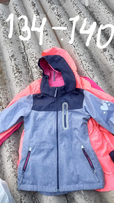 Вещи на девочку .