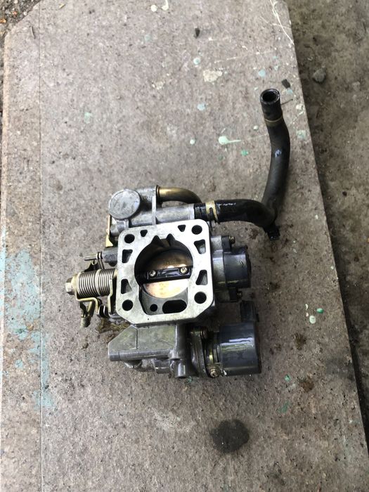 Дросельная заслонка