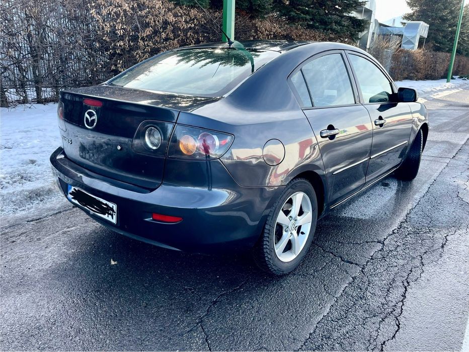 Mazda 3 sedan 1,6 benzină din 2006