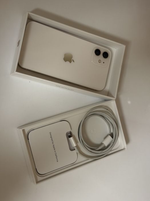 *Apple Iphone 12*