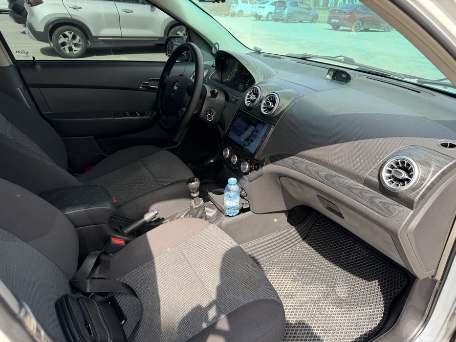 Продается Nexia-3 2 позиция М/Т в идеальном состояние