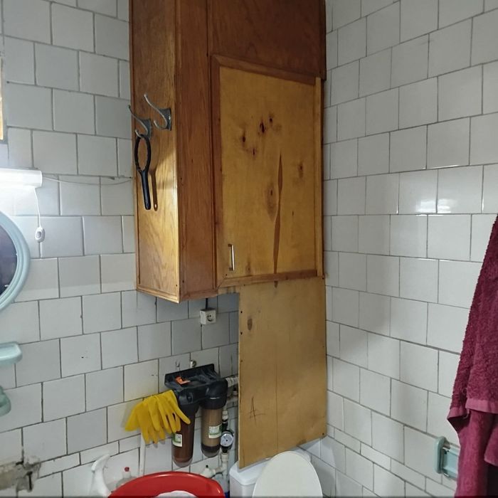 Срочно Уй сотилади холати яхши.